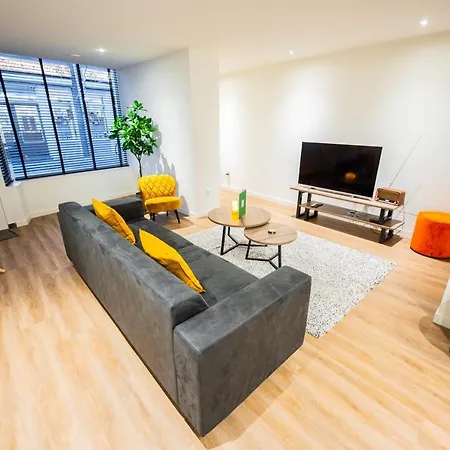 Great 95m2 Two-bedroom - We39 Apartment *