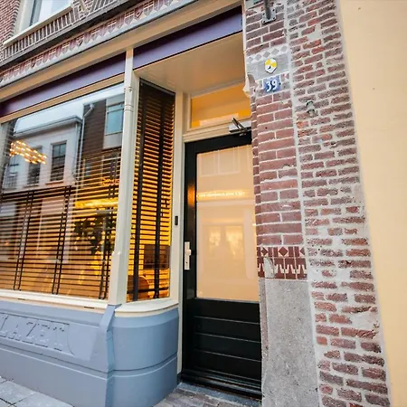 Great 95m2 Two-bedroom - We39 *