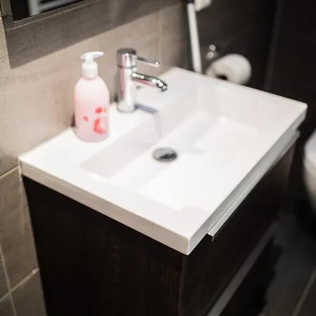 Great 95m2 Two-bedroom - We39