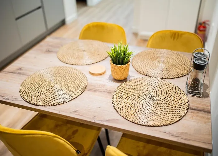 Apartment Great 95m2 Two-bedroom - We39 *