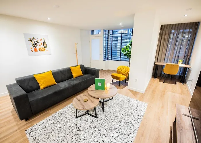 Great 95m2 Two-bedroom - We39 Apartment *