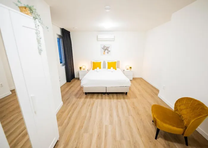 Great 95m2 Two-bedroom - We39 Lägenhet Tiel