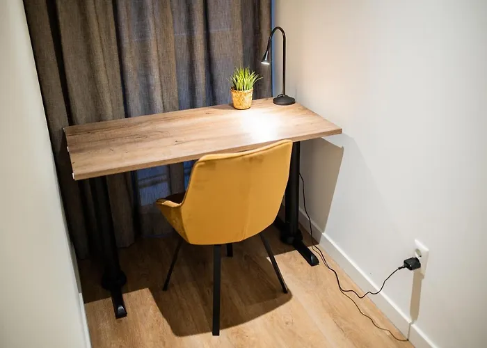 Great 95m2 Two-bedroom - We39