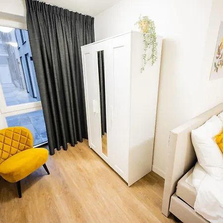 Great 95m2 Two-bedroom - We39 *